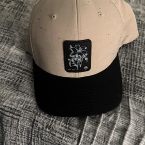 Travis Mathew Tan and Black Hat